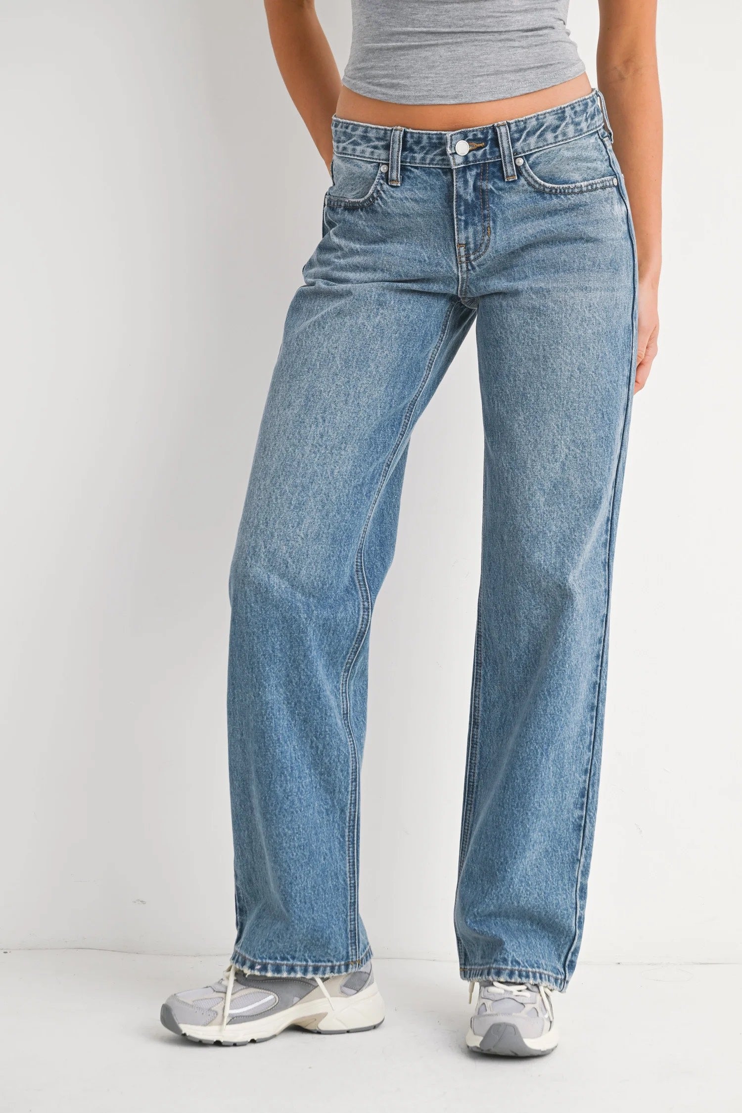 Tint Low Rise Relaxed Straight Leg