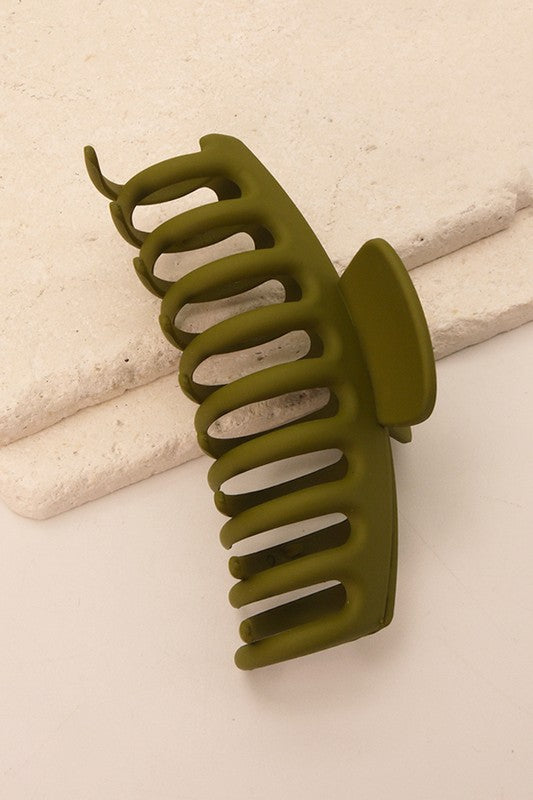 Curved Hair Claw Clip