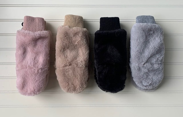 Fur Pop Top Mittens