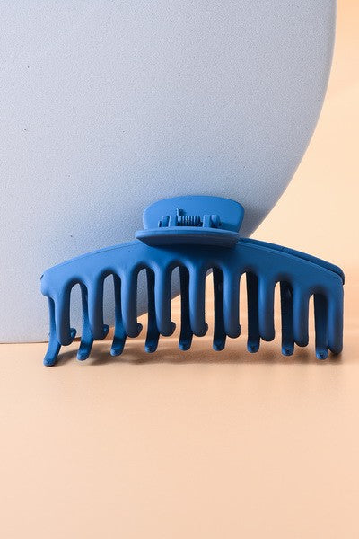 Curved Hair Claw Clip